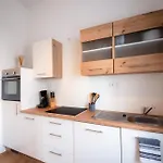 Evelyns Apartment, Nahe Der Therme Und Dem Zentrum, Privat Parkplatz, Balkon, Highspeed-wlan * Bad Kissingen