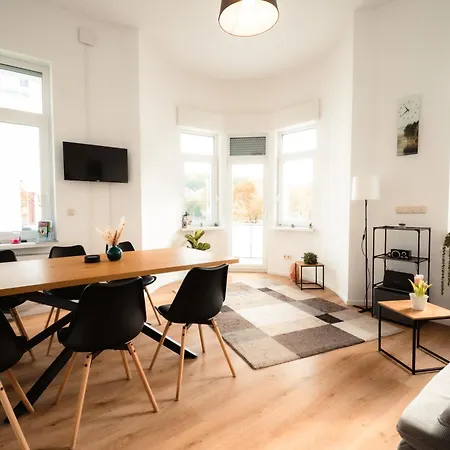 Evelyns Apartment, Nahe Der Therme Und Dem Zentrum, Privat Parkplatz, Balkon, Highspeed-wlan דירה באד קיסינגן