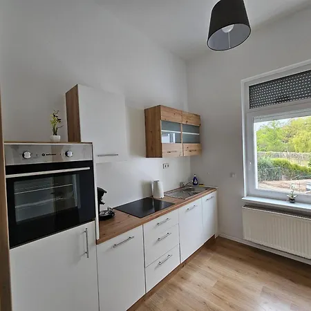 Apartment Evelyns Apartment, Nahe Der Therme Und Dem Zentrum, Privat Parkplatz, Balkon, Highspeed-wlan