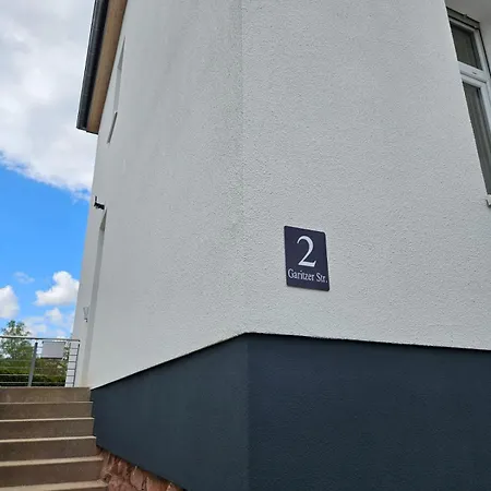 Evelyns Apartment, Nahe Der Therme Und Dem Zentrum, Privat Parkplatz, Balkon, Highspeed-wlan Apartment